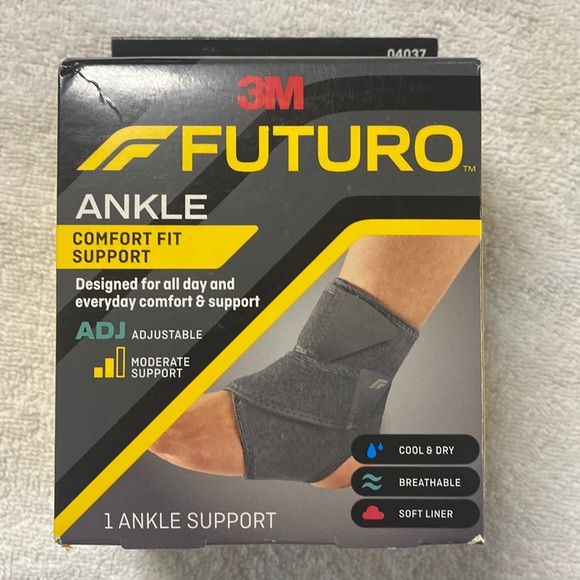 NEW FUTURA 3M ANKLE Comfort Fit 
Support Designed for comfort & support. Unisex - Picture 1 of 4